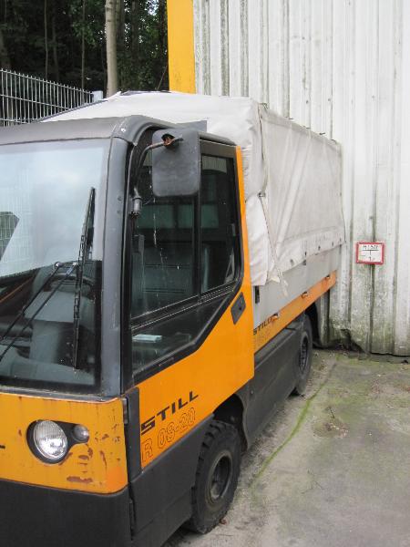 Gepflegte Flurförderfahrzeuge-2